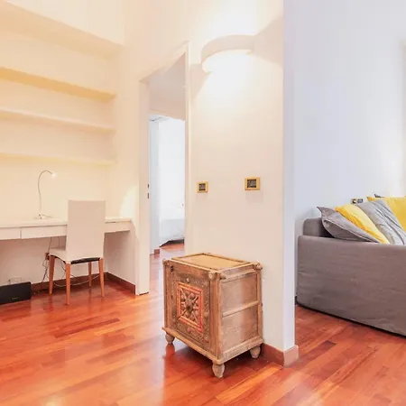 At Home - Turati/Porta Nuova Apartment Milan Exterior photo